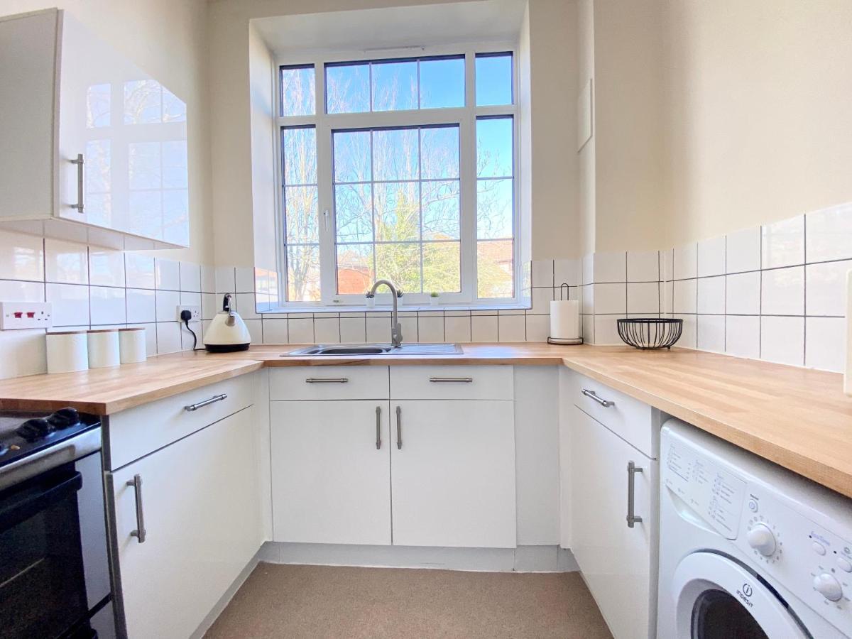 4 Single Beds Or 2 Doubles - Free Parking Spaces - Smart Tv'S - City Centre Spacious Flat Southampton Luaran gambar
